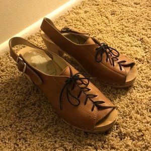NINA Z Swedish Wooden Clogs